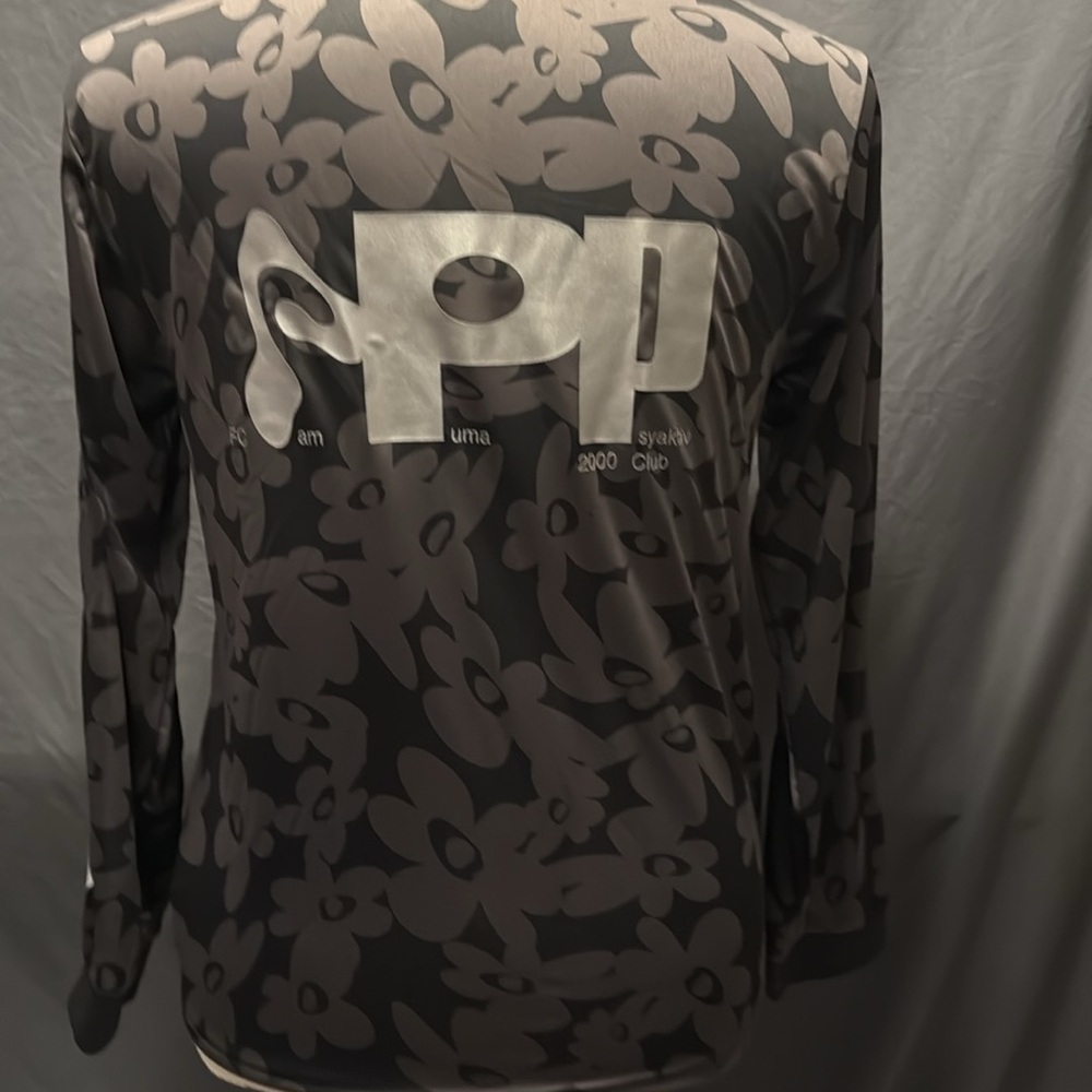 Puma Men's Black and Gray Floral Jersey - Picture 6 of 8